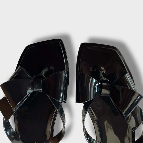 BCBGeneration Lima Bow Jelly Sandal - Picture 4 of 6